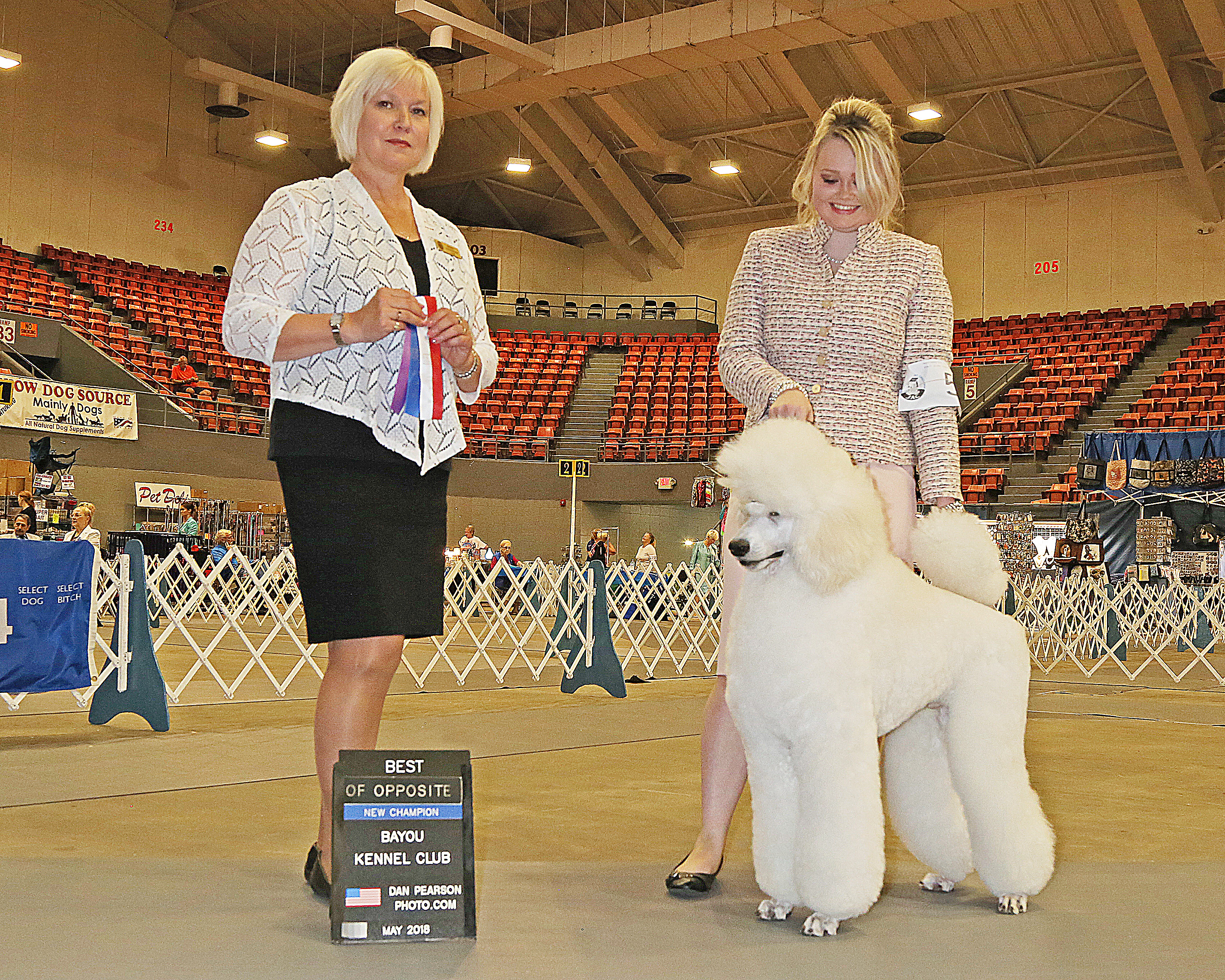 8BEB4EA0-946B-4563-A6E8-737E37F51252